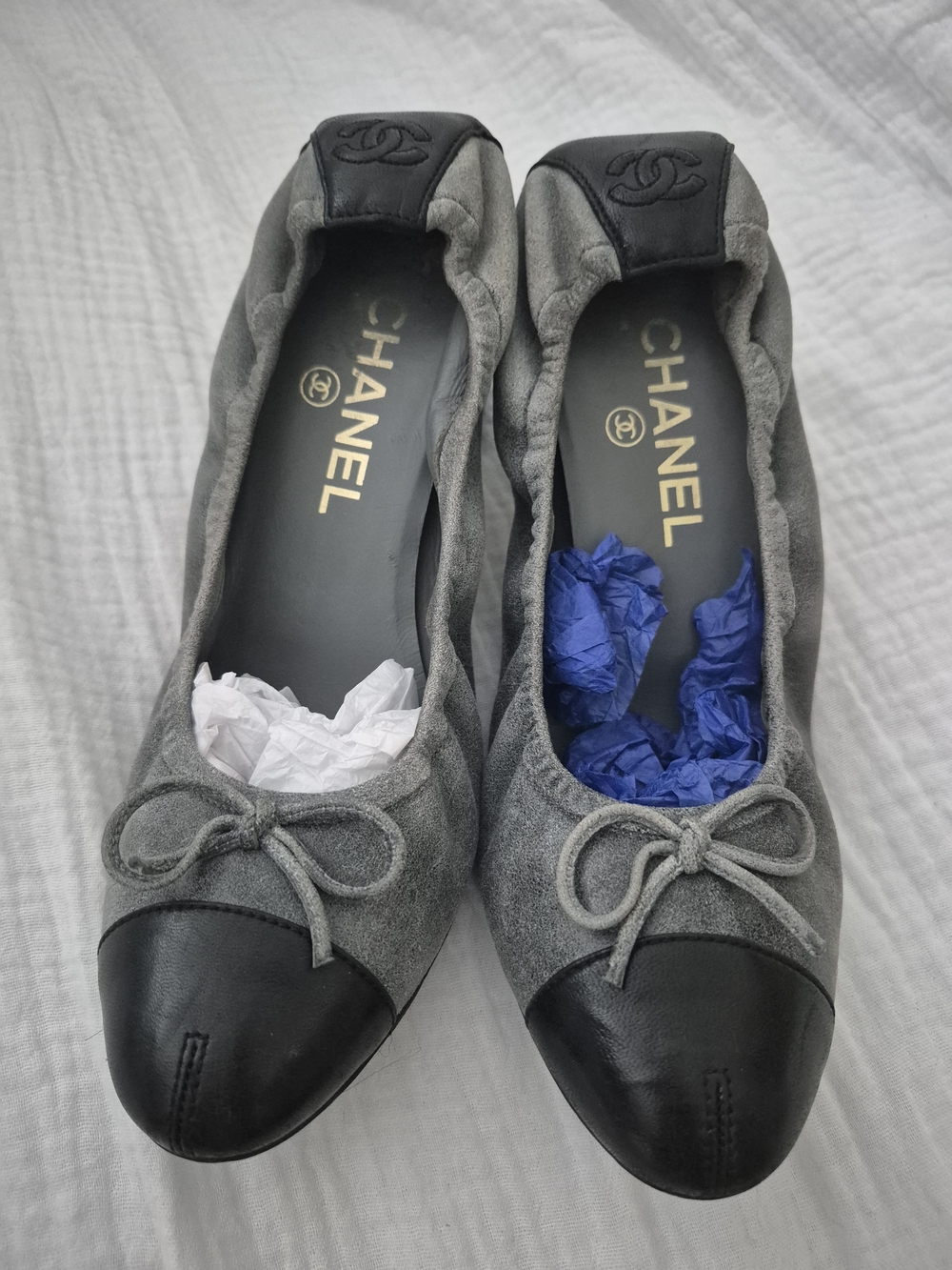 CHANEL Gray Suede and Black Leather Cap-Toe Ballet Flats